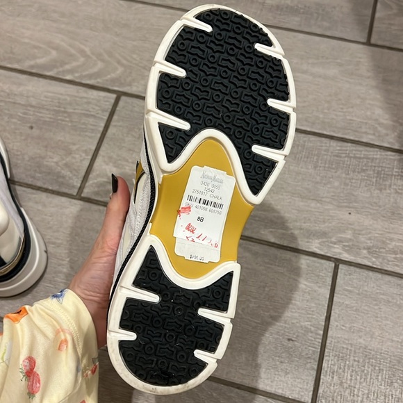 Isabel Marant Sneakers - Picture 11 of 16